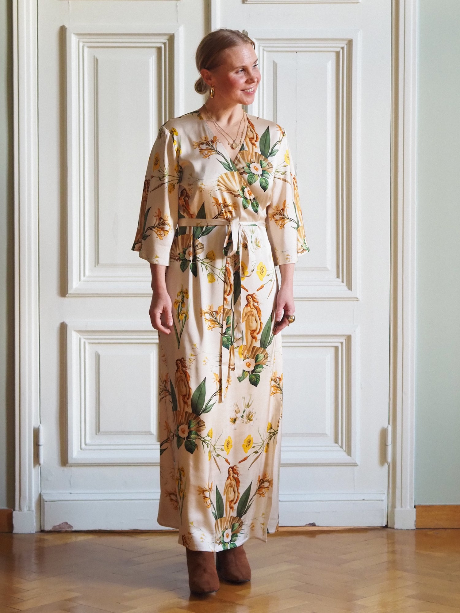 Embrace Dress, Renaissance