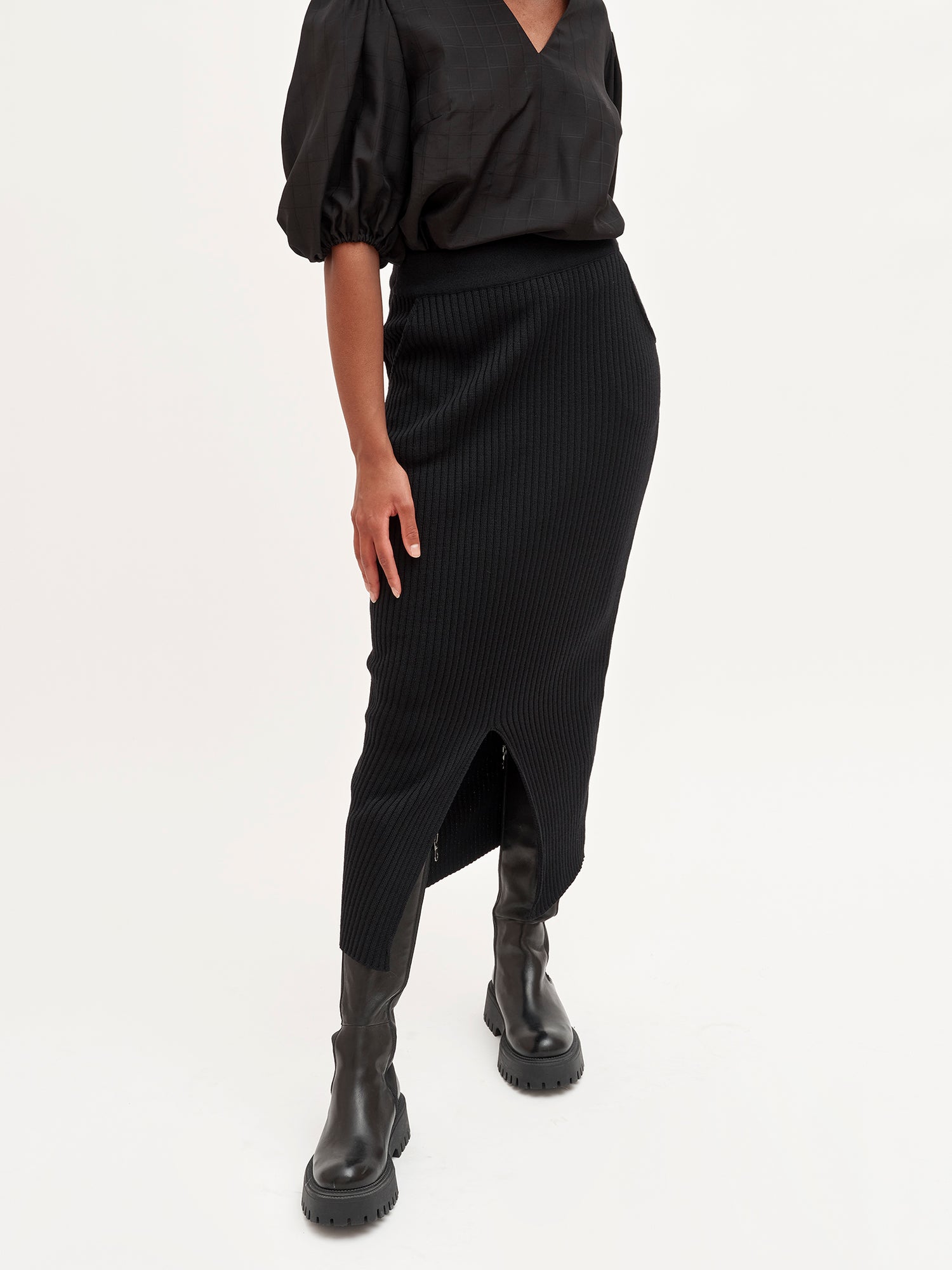 Abundance Knit Skirt, Black