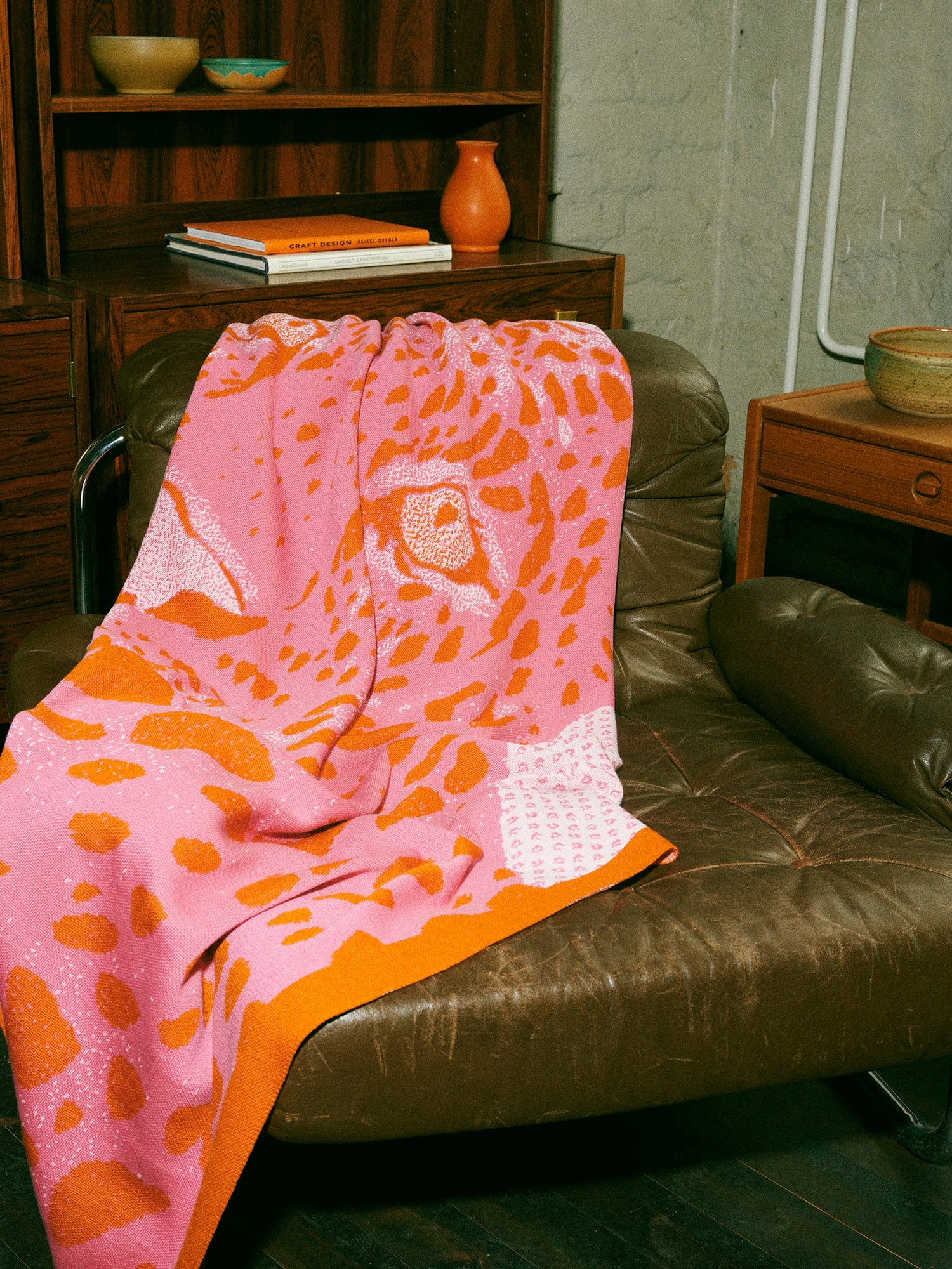 Uhana - Revolution Blanket, Sweet Pink