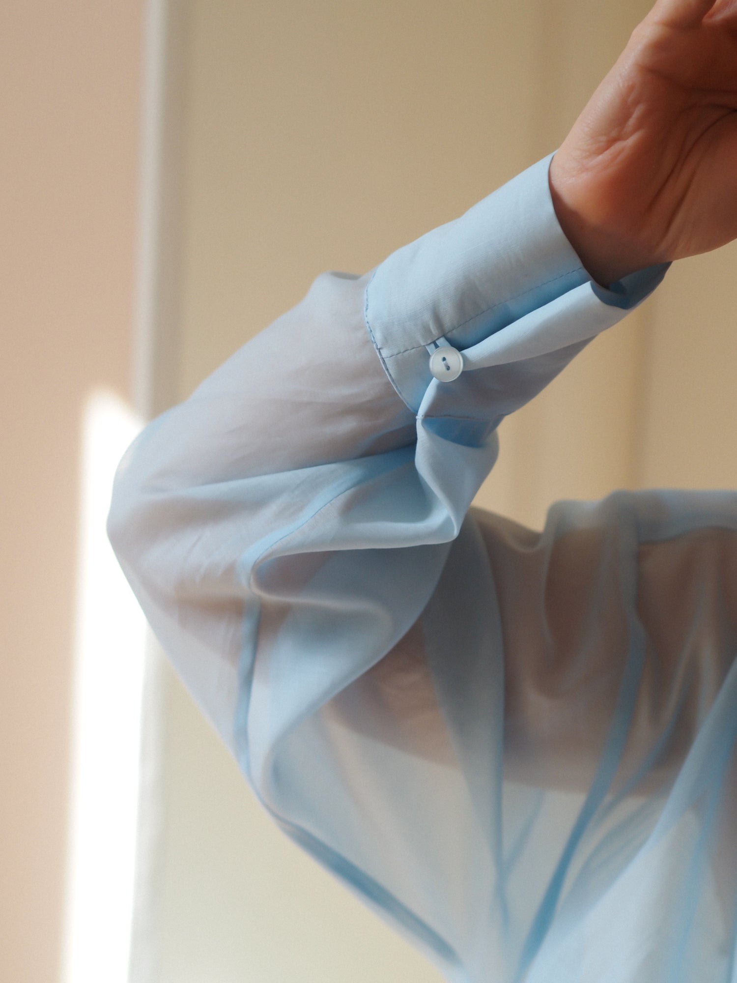 Aeris Shirt, Light Blue