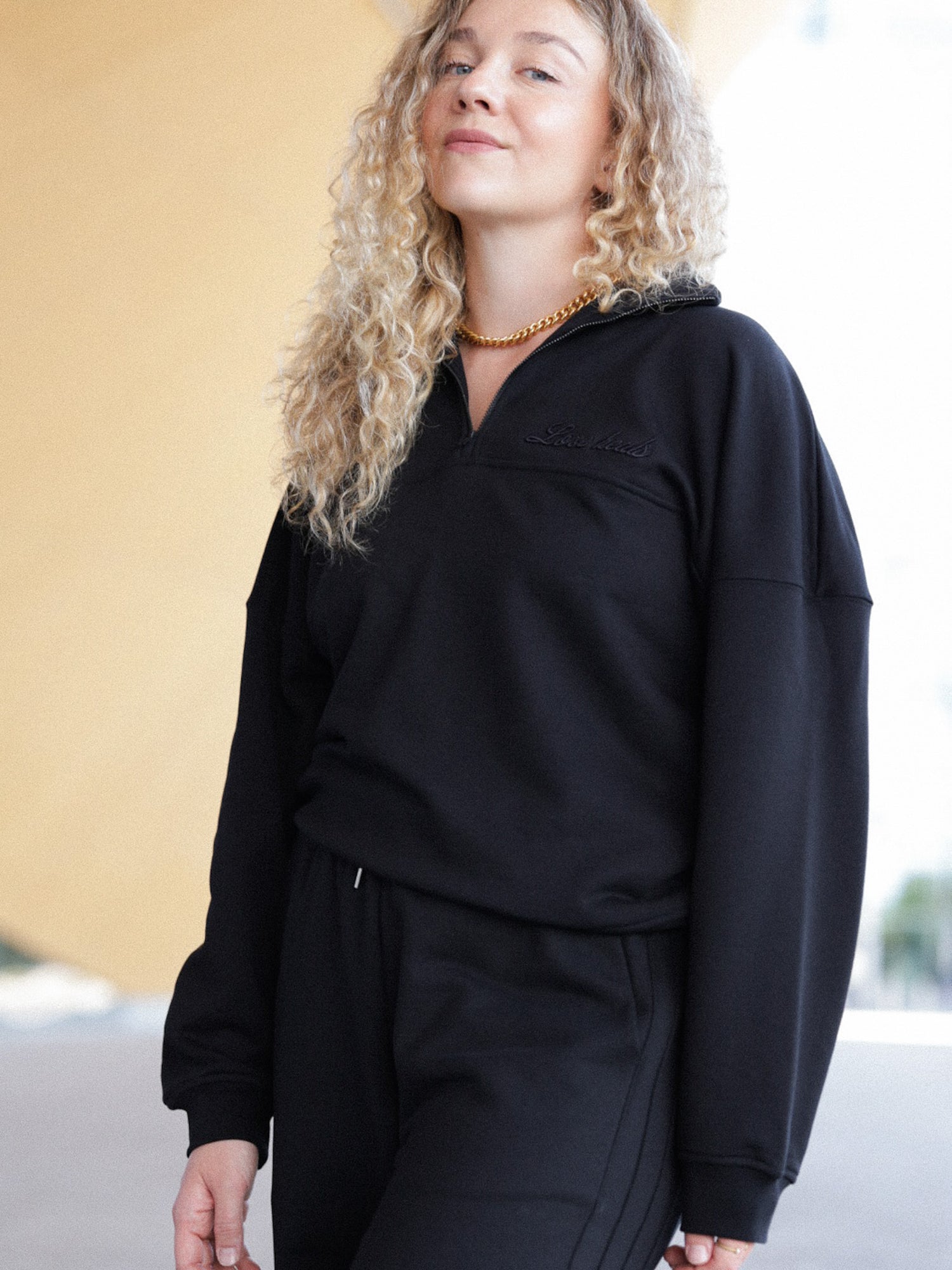 Half Zip Sweatshirt 'Love Heals', Black