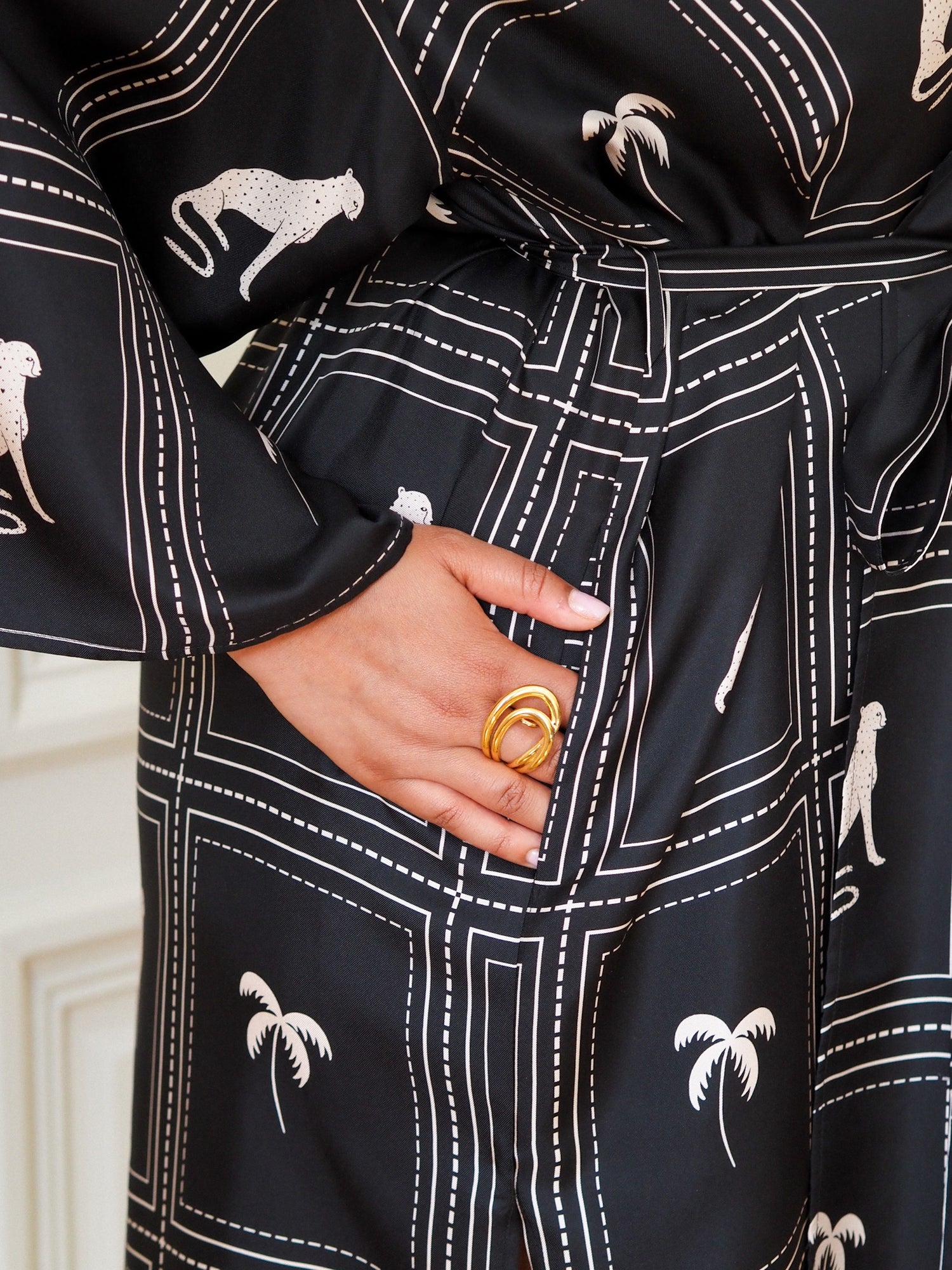 Memories Robe, Riviera