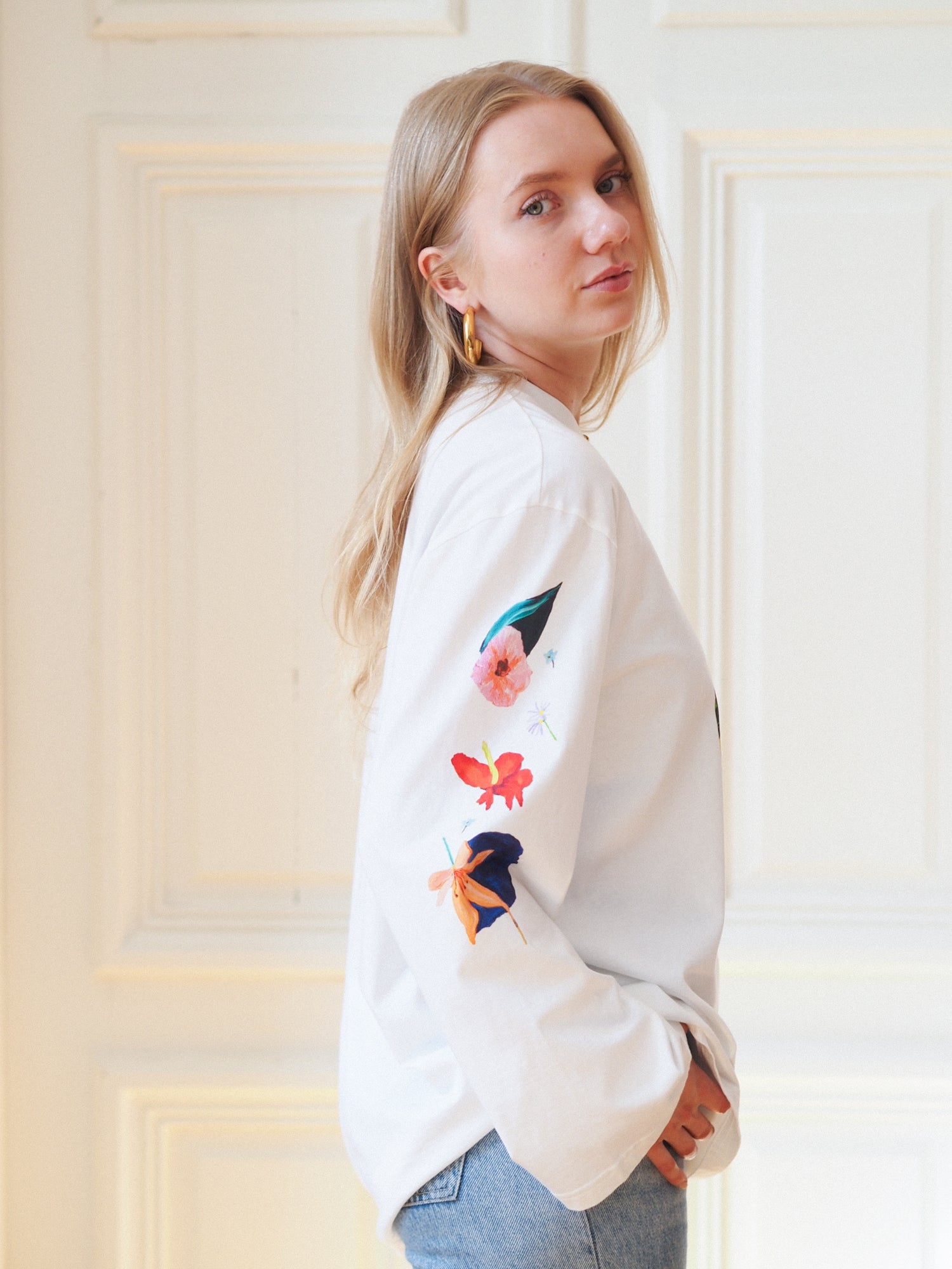 Uhana x Laura Annala Long Sleeve T-shirt, White