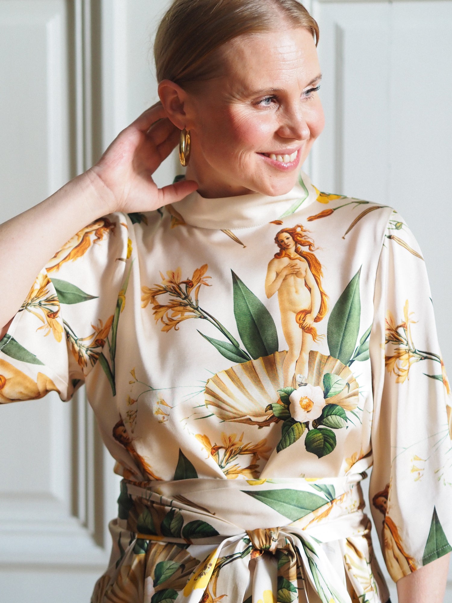 Freedom Blouse, Renaissance