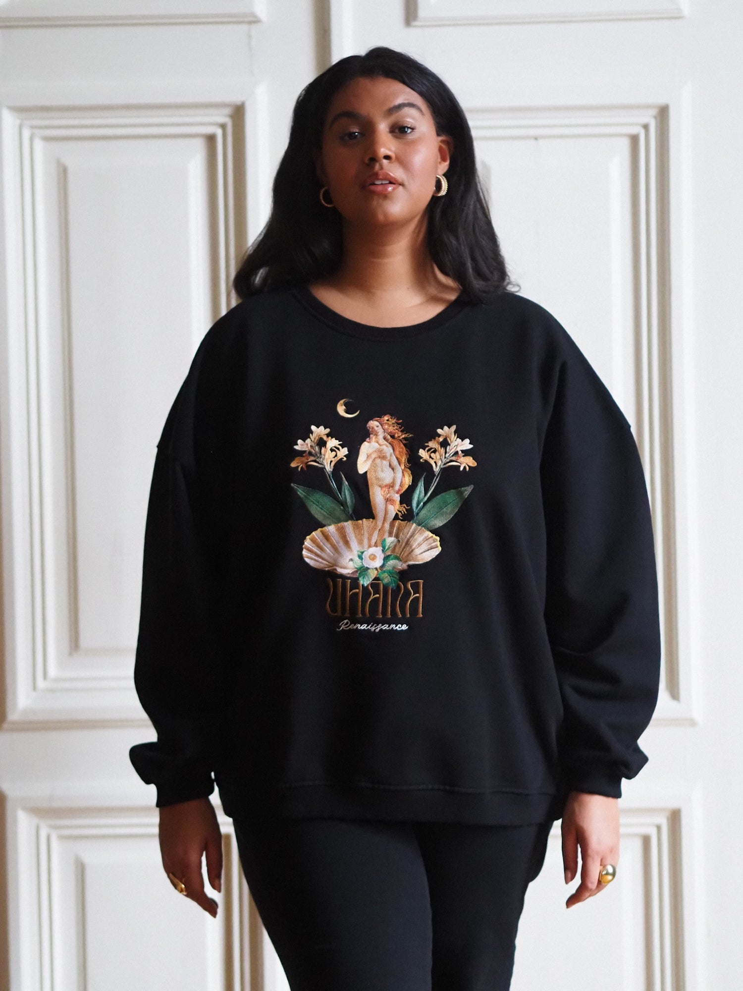 Garland Sweatshirt, Venus Embroidery
