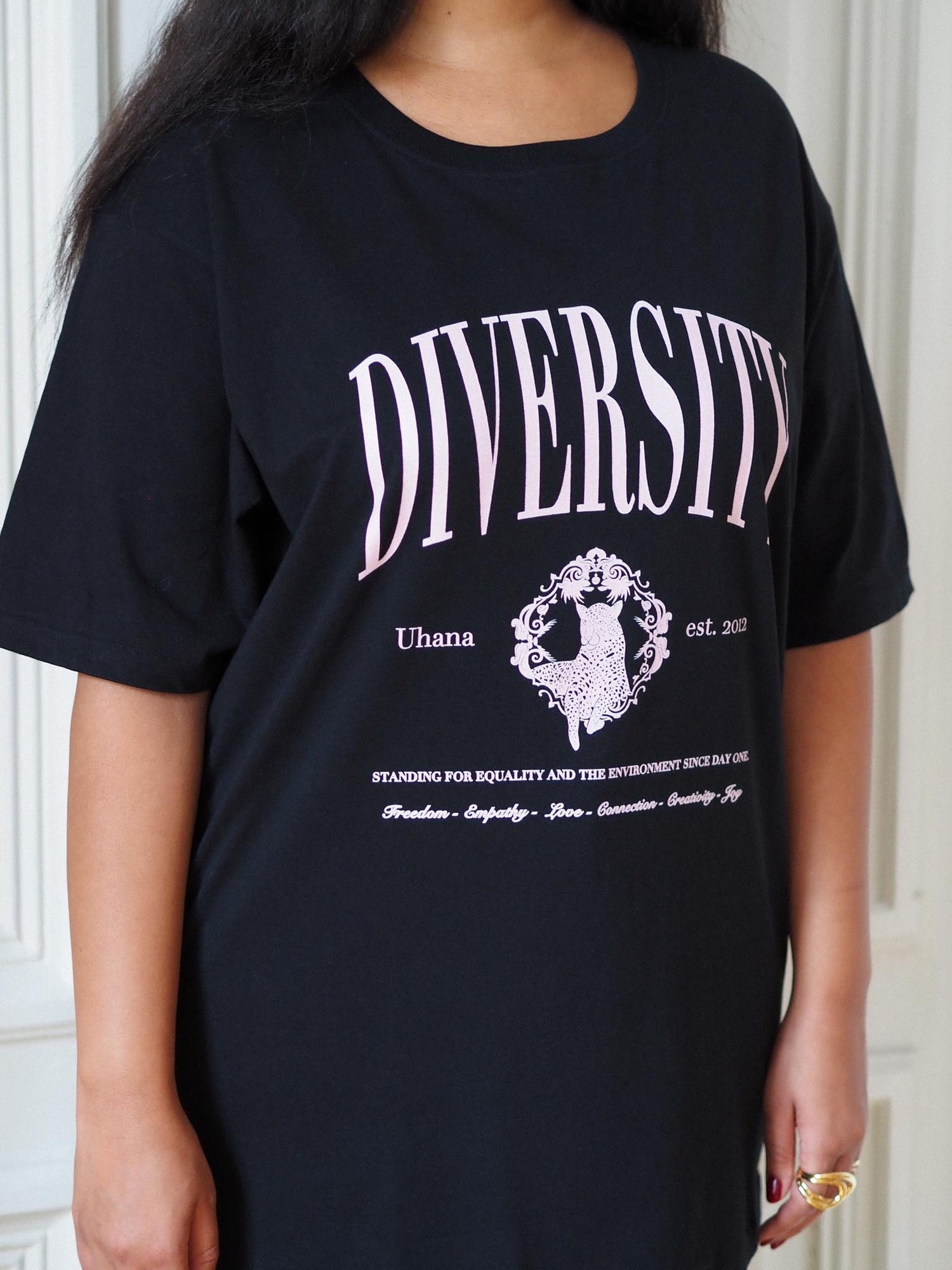 Diversity Oversize T-shirt, Black