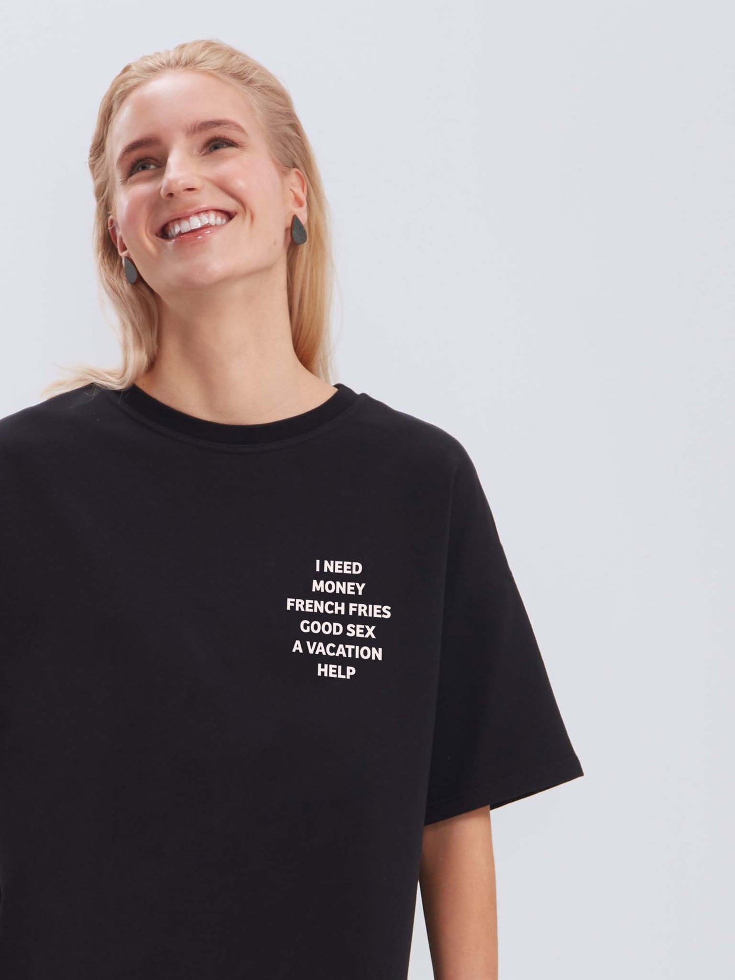 Basic Needs Oversize T-shirt, Black