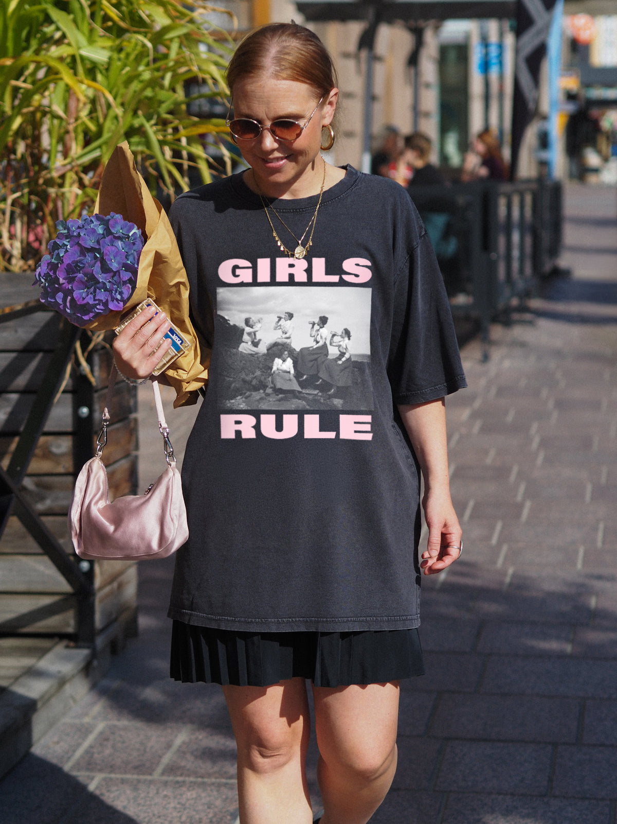 Girls Rule Oversize T-shirt, Stonewashed Black