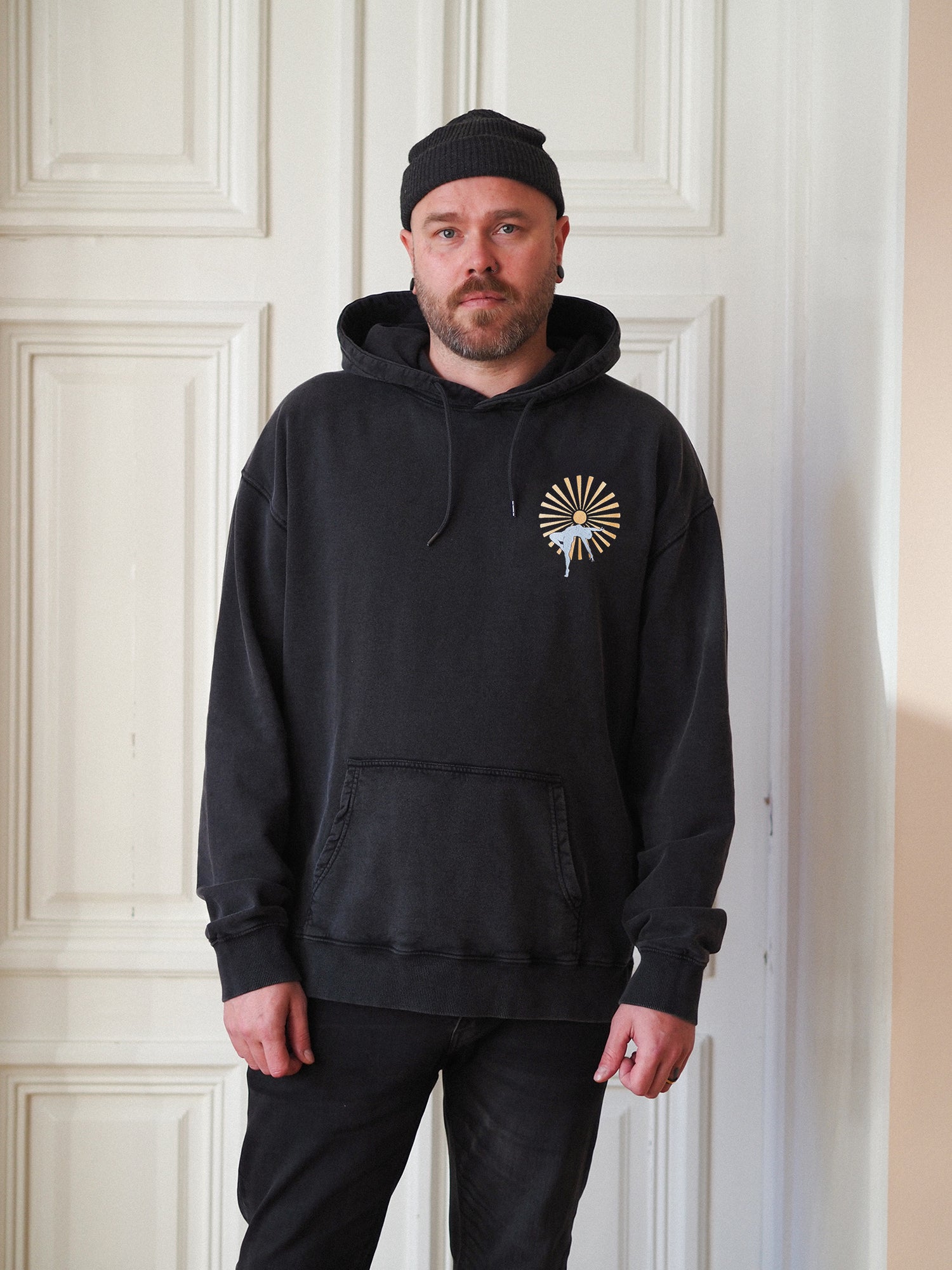 Le Soleil Hoodie, Stonewashed Black