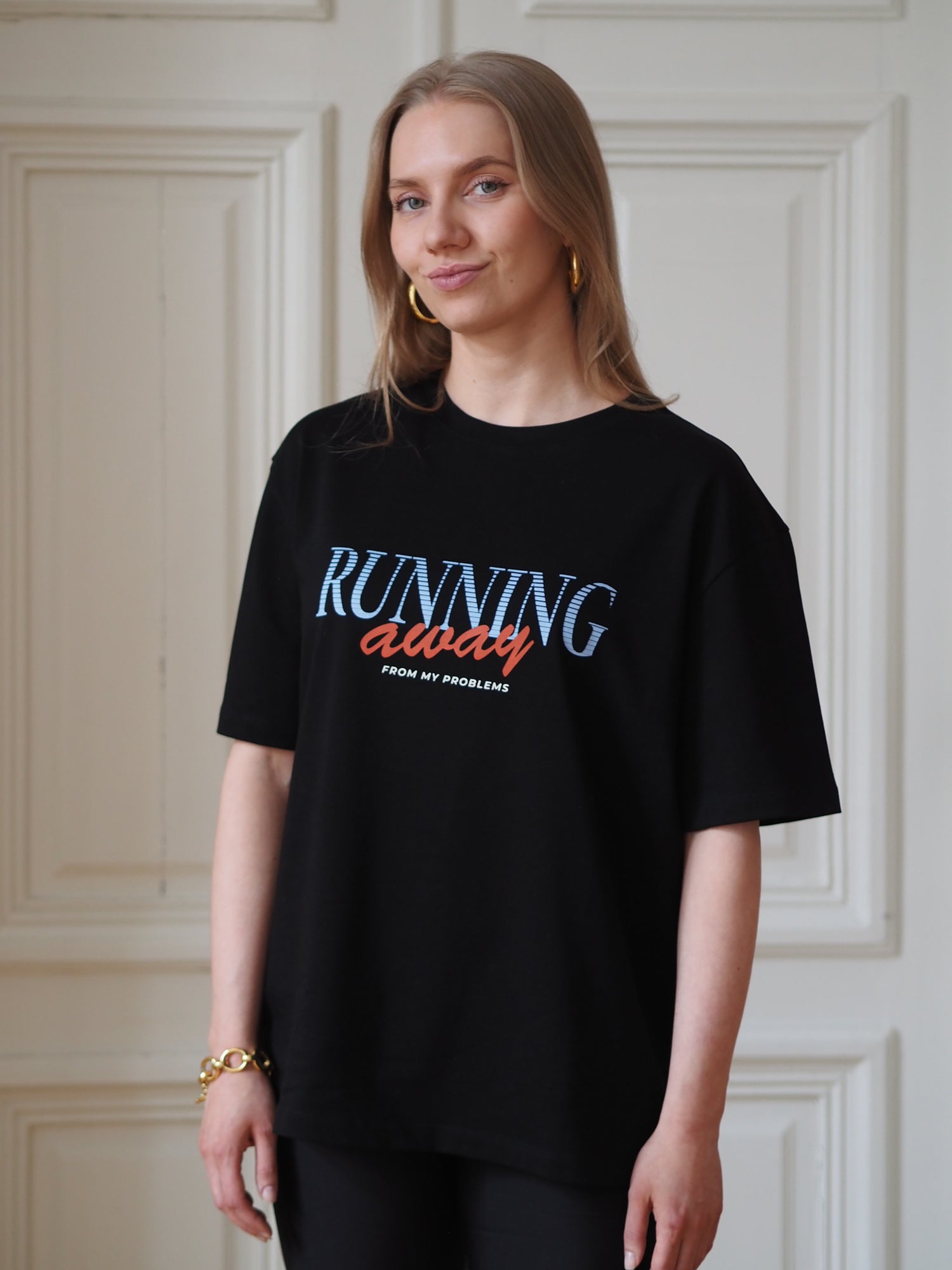 Running Signature Tee, Black