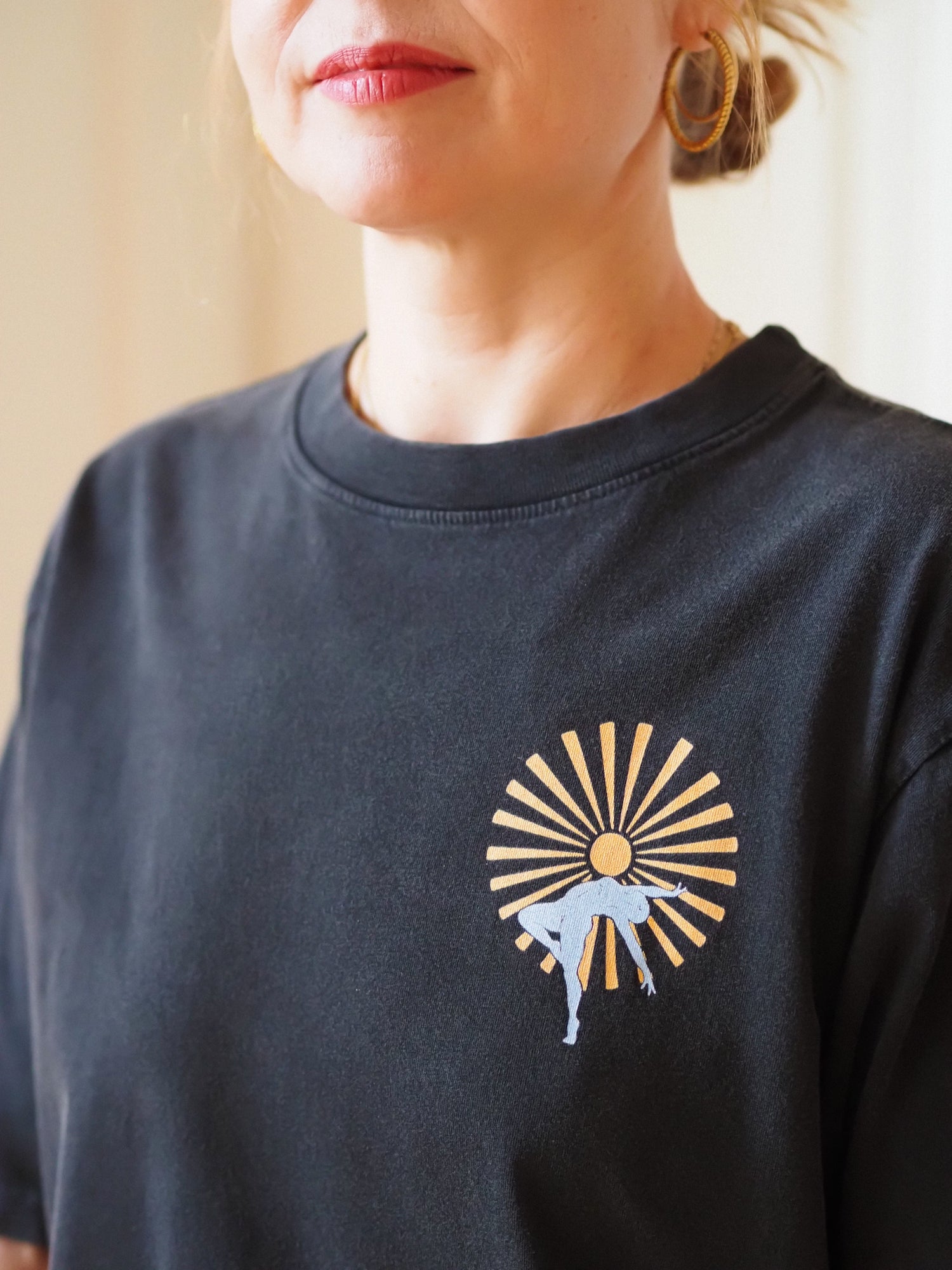 Le Soleil Oversize T-shirt, Stonewashed Black