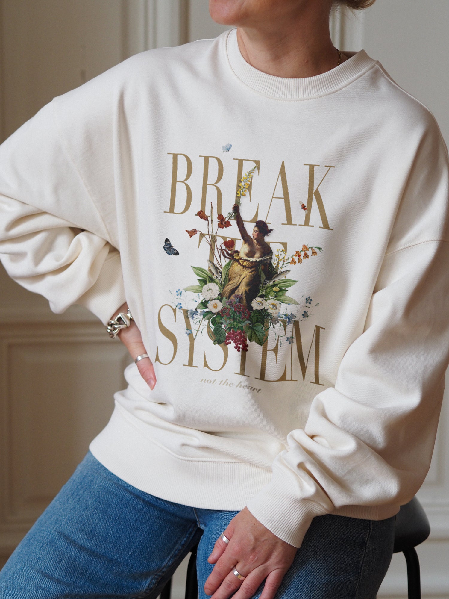 Revolution Oversize Sweatshirt, Cream