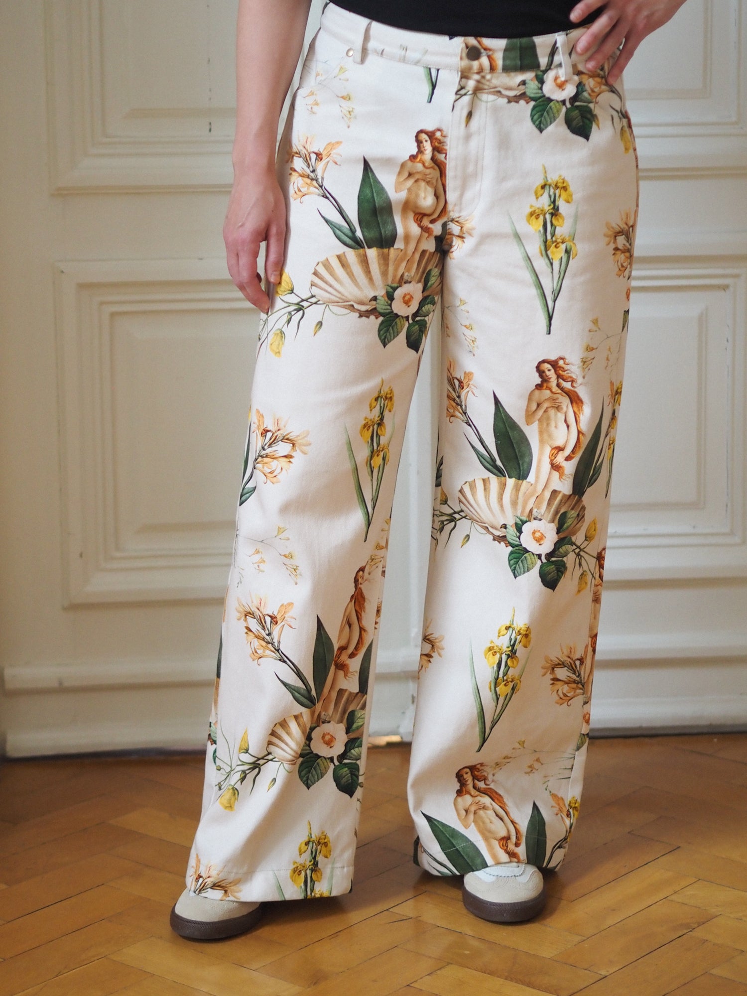 Goddess Jeans, Renaissance