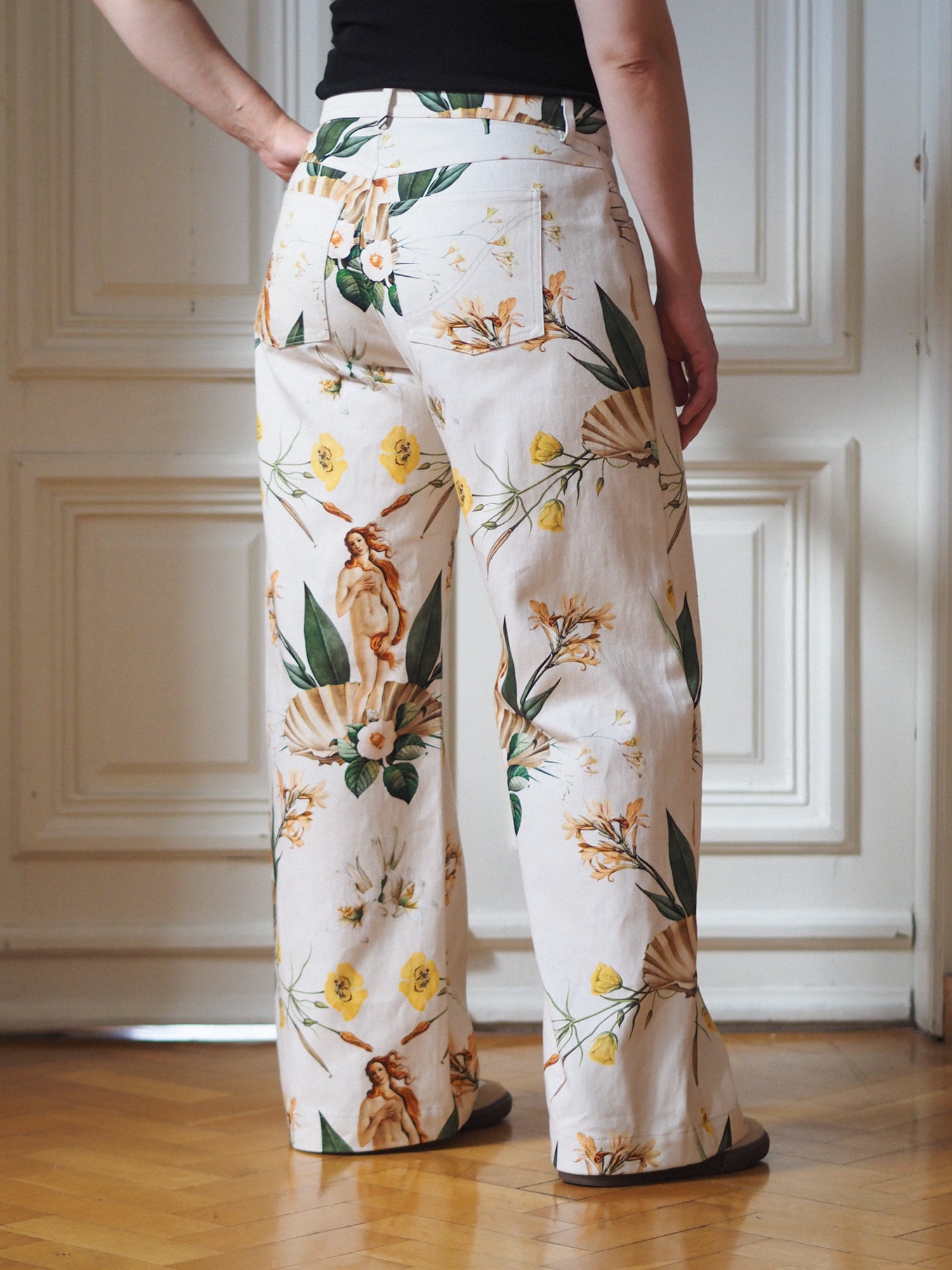 Goddess Jeans, Renaissance