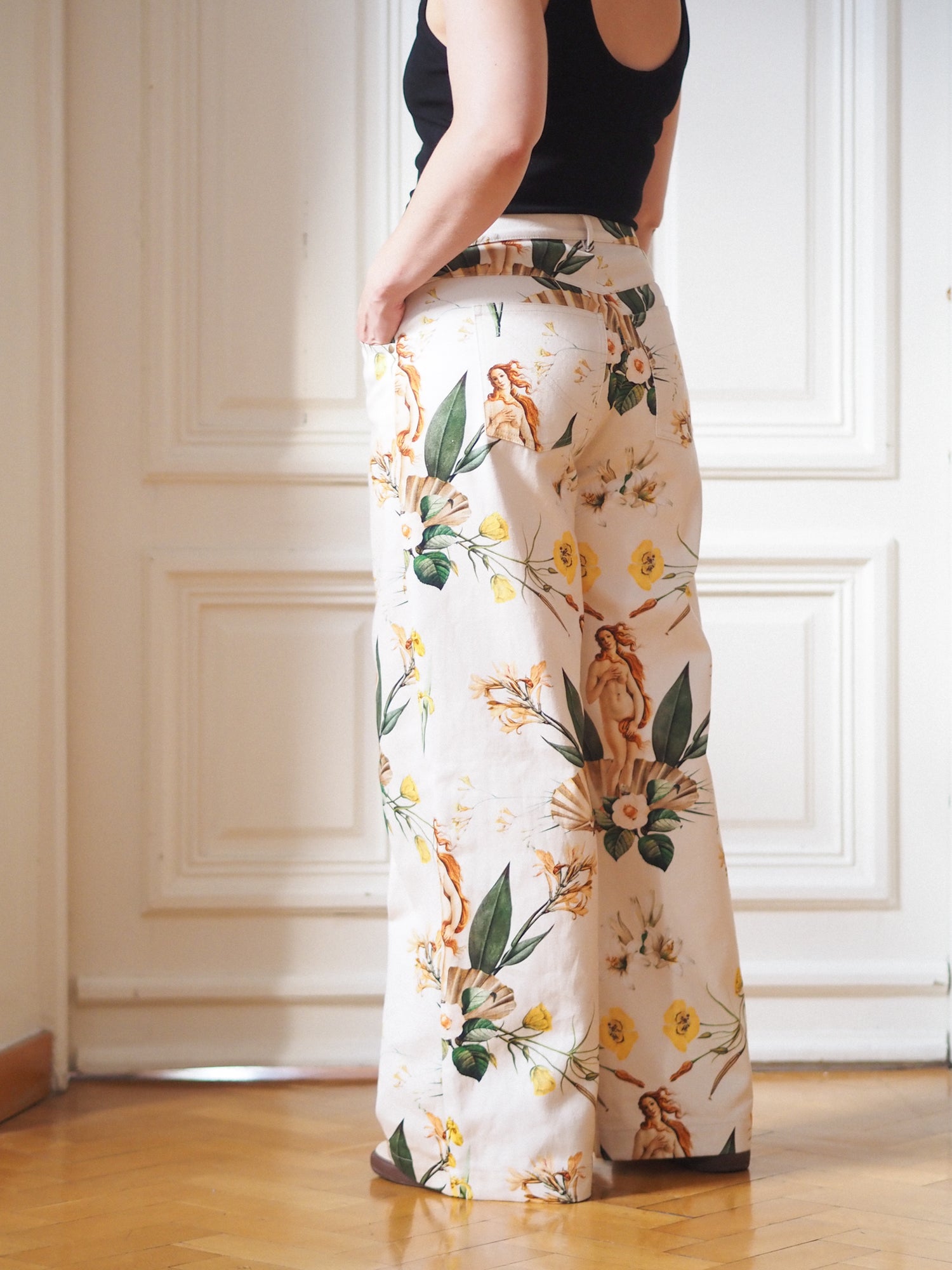 Goddess Jeans, Renaissance